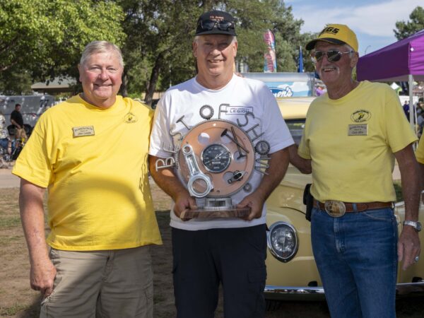 Best od Show Award - Jim Lewin - Don Williams (1940 Ford Pickup) - Gary Allen